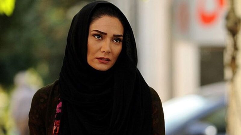 عکس| جشن تولد صمیمانه مینا وحید با حضور جمعی از دوستانش/ خانم بازیگر چقدر جذاب شده بود