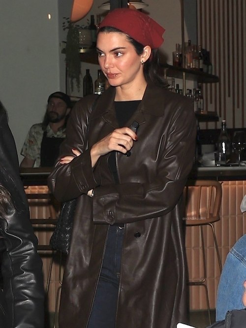 سربند قرمز کندال جنر