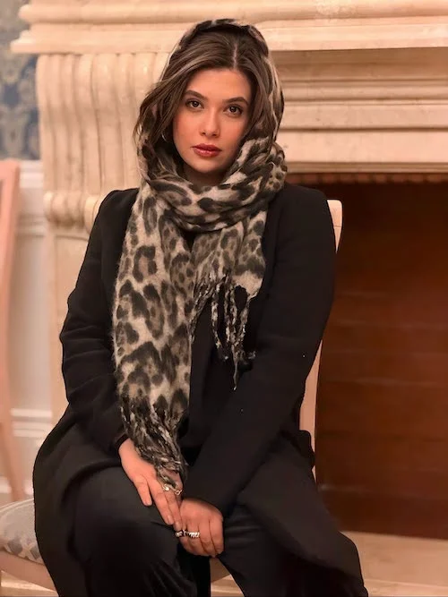 آرایش غلیظ نفس بازغی