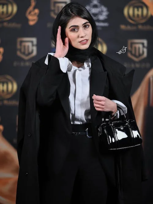 نیک‌آفرید سماواتی در جشن حافظ ۱۴۰۴