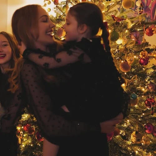 استایل کریسمسی مریم اوزرلی