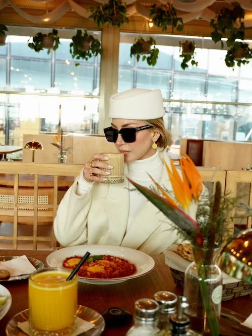 کلاه پیل‌باکس مینا مختاری