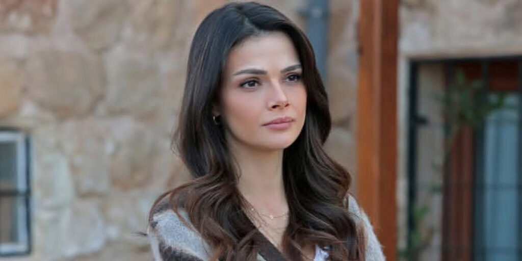 بیگاسکارفهای آلیا آلبورا