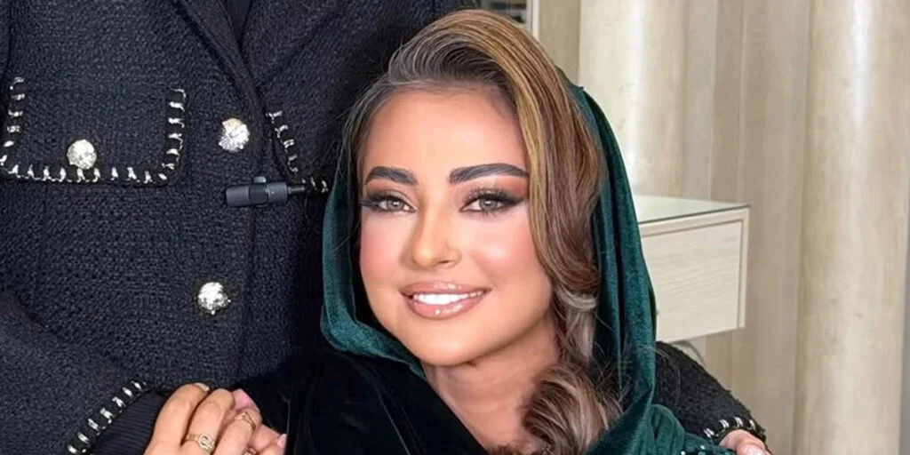 نفیسه روشن بازهم با استایل‌های جسورانه و رنگ‌های خیره‌کننده همه را شگفت‌زده کرد!