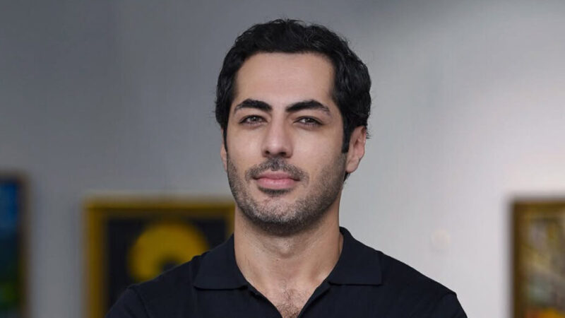 نوید پورفرج با ساعت میلیاردی در مراسم اکران؛ استایلی ساده اما پرابهت که همه را متحیر کرد!