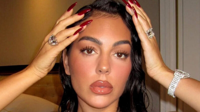 جورجینا رودریگز در مراسم گلوب ساکر ۲۰۲۵: استایل درخشان و لحظه‌ای احساسی با رونالدو