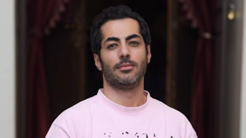 راز جذابیت استایل نوید پورفرج در اکران خاص «بامداد خمار» فاش شد!