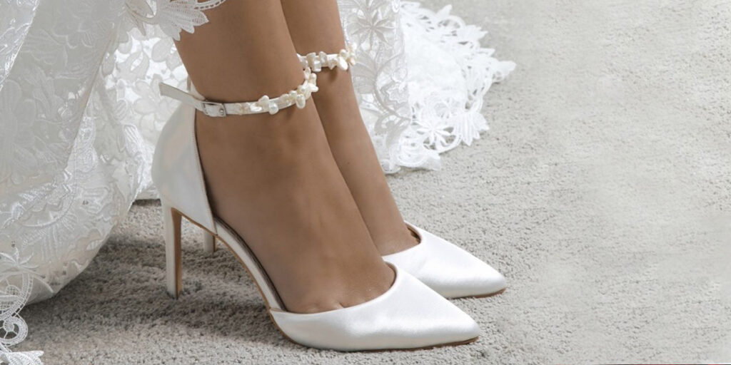 از پاشنه‌های تخت تا بوت‌های بلند؛ با ترند کفش‌های عروس در سال ۲۰۲۶ آشنا شوید