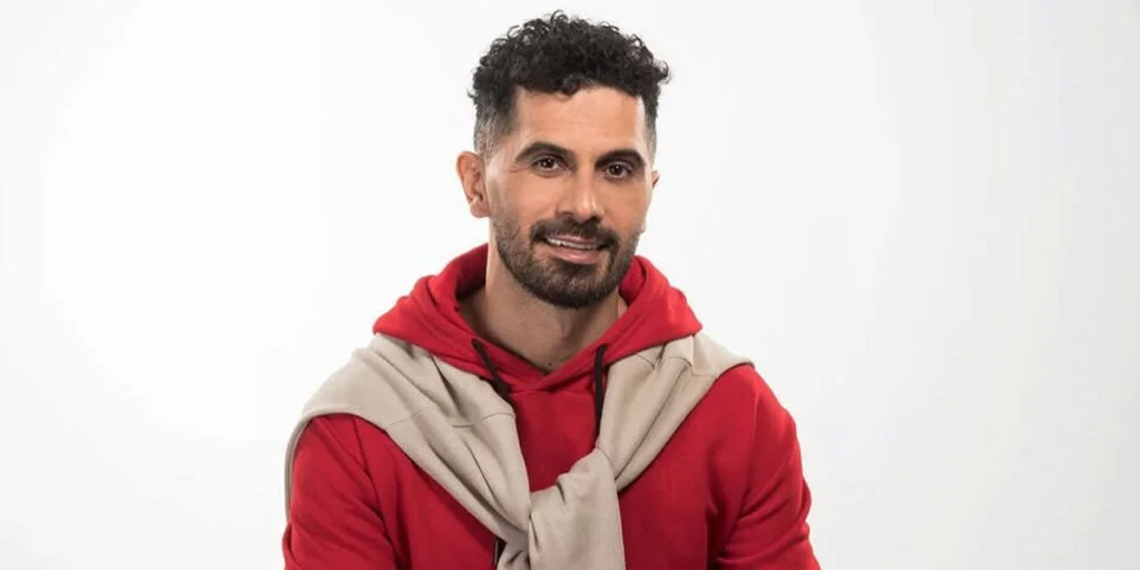 اولین تصاویر از مراسم عروسی کاپیتان پرسپولیس؛ امید عالیشاه با کت و شلوار سفید