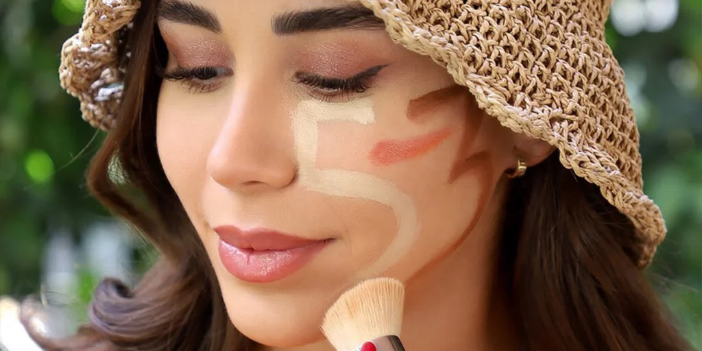 کانتورینگ با عدد ۵۳؛ راز ساده‌ای که آرایشگران مبتدی را حیرت‌زده کرد!