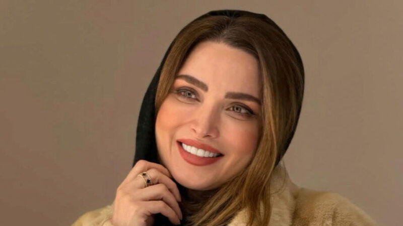 بهنوش طباطبایی با پیراهن سبز شلوغ در جشن حافظ همه را شگفت‌زده کرد!