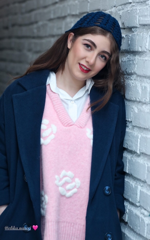 پالتوی سرمهای الیکا ناصری