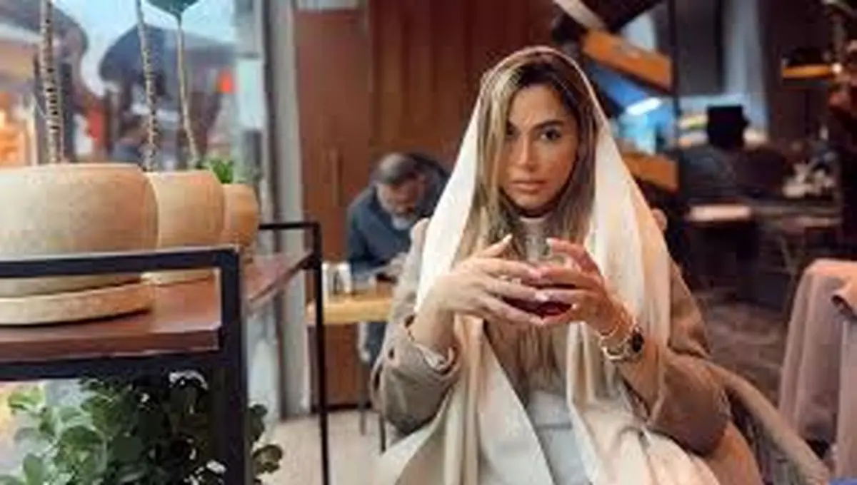 کریسمس 2026 ؛ هلن رشیدپور با استایل زمستانی خاص؛ راز علاقه عجیب دختر رضا رشیدپور به فصل سرد!