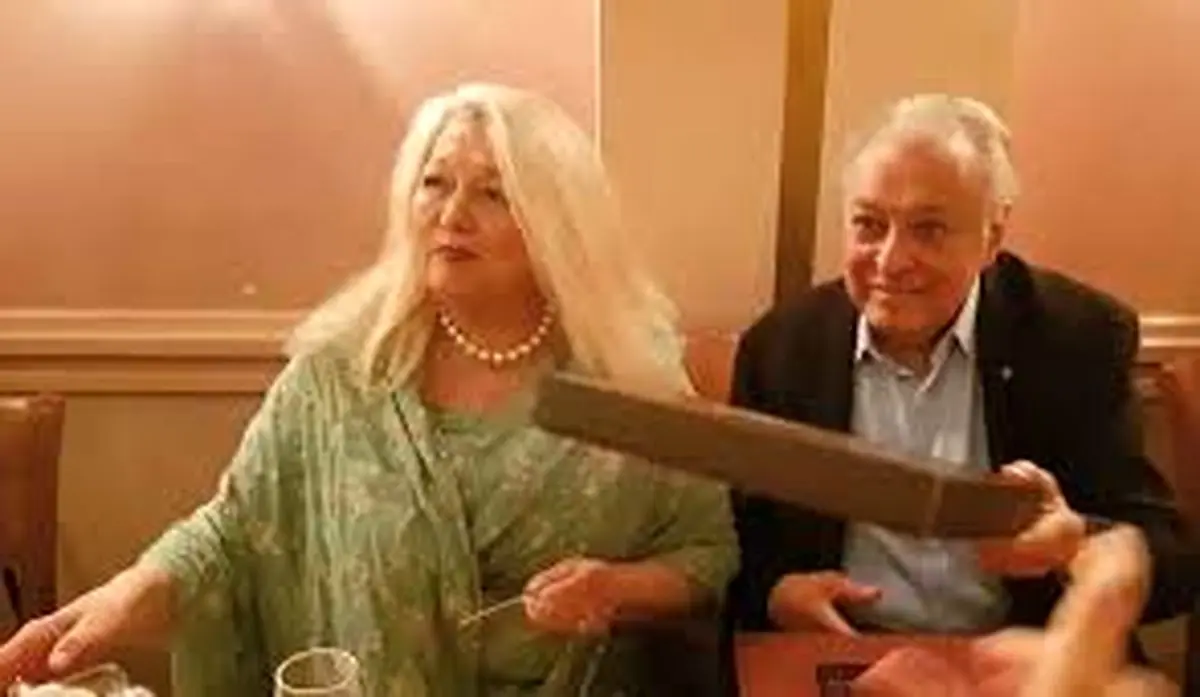 عکس| سفر در زمان؛ چهرۀ «نانسی کواک» در 33 سالگی در فیلم داریوش مهرجویی؛ سال 46