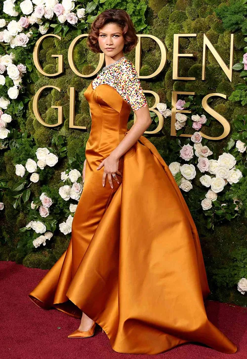 زیباترین لباس‌های فرش قرمز ۲۰۲۵