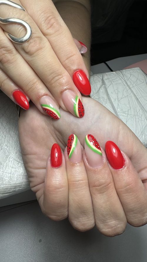 طرح ناخنهای یلدایی