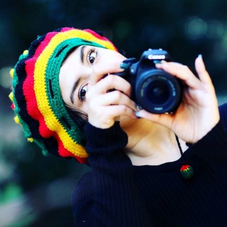 تصاویر بهارک صالح نیا,بهارک صالح نیا در شهر قشنگ,بهارک صالح نیا در کافه پیانو