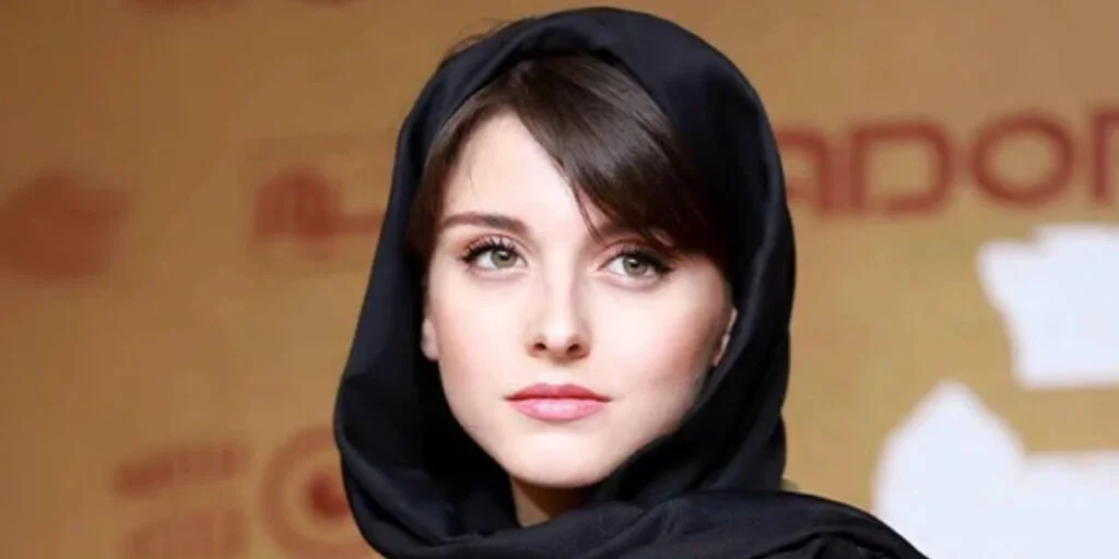 فاطمه مسعودی‌فر در جشن حافظ ۱۴۰۴