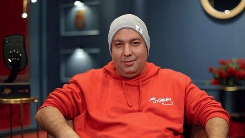 عکس| تیپ خیابانی علی اوجی و مادر جوانش در پیاده‌روی عصر پاییزی / نرگس محمدی عجب مادرشوهر کیوتی دارد