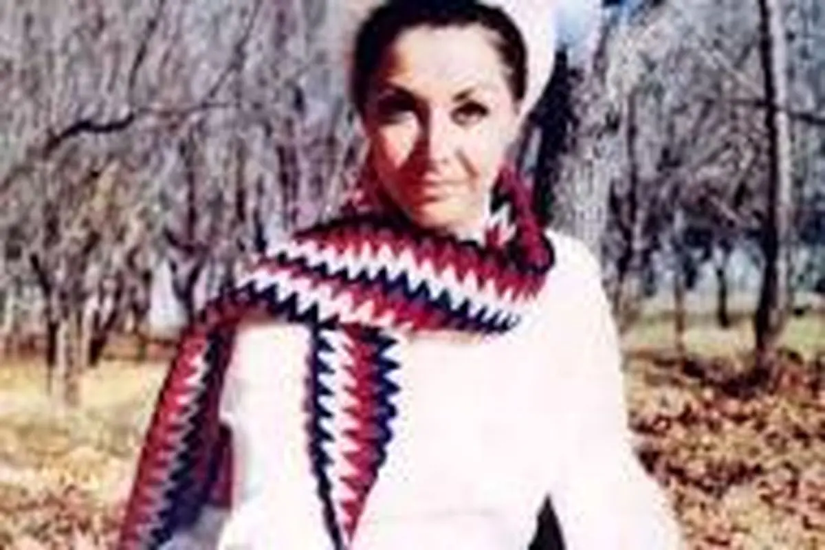 عکس| سفر در زمان؛ «جمیله» در 29 سالگی و در مقابل «نعمت الله آغاسی»؛ سال 54