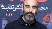 عکس| سفر در زمان؛ «محسن تنابنده» در 6 سالگی و در کنار پدرش؛ سال 1360/ شباهت عجیب اقای بازیگر و پدرش