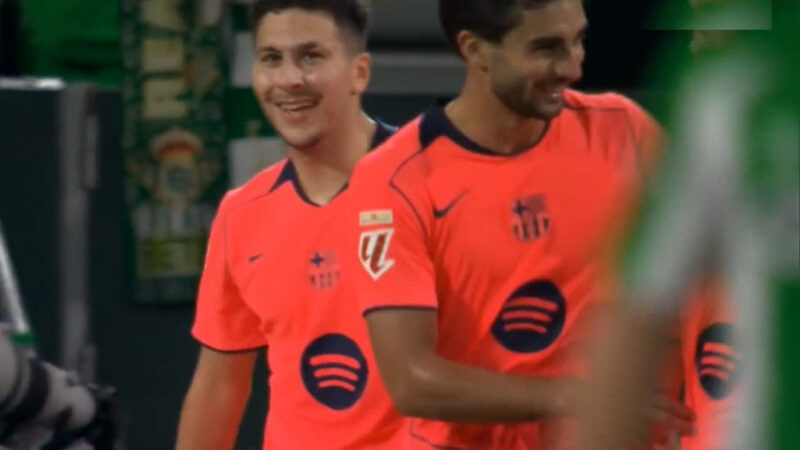 گل سوم بارسلونا به رئال بتیس (رونی بردغجی)