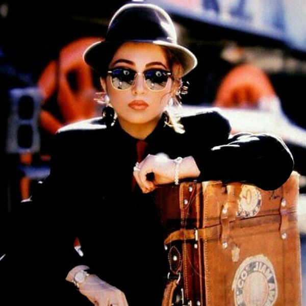 عکس و بیوگرافی خواننده Leila Forouhar