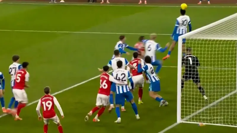 گل دوم آرسنال به برایتون (گل به خودی روتر)