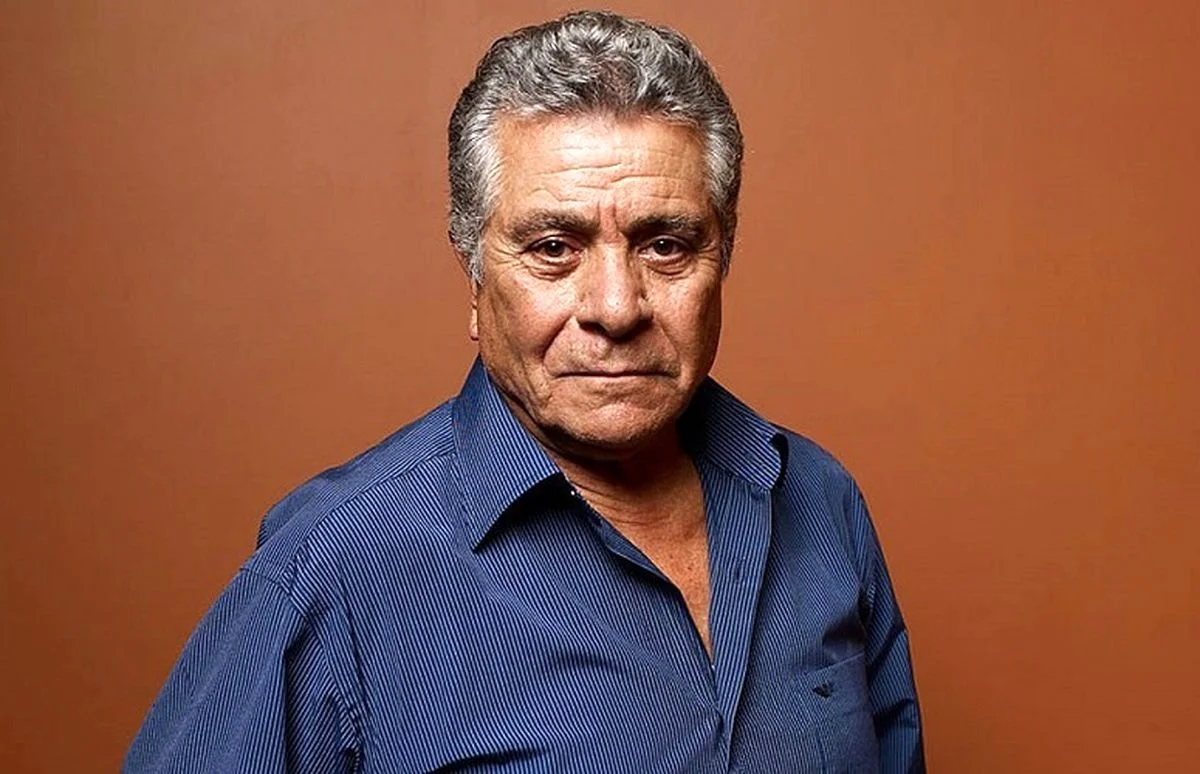 بیوگرافی و حواشی زندگی بهروز وثوقی و همه هسرانش؛ از پوری بنایی تا گوگوش و کتایون