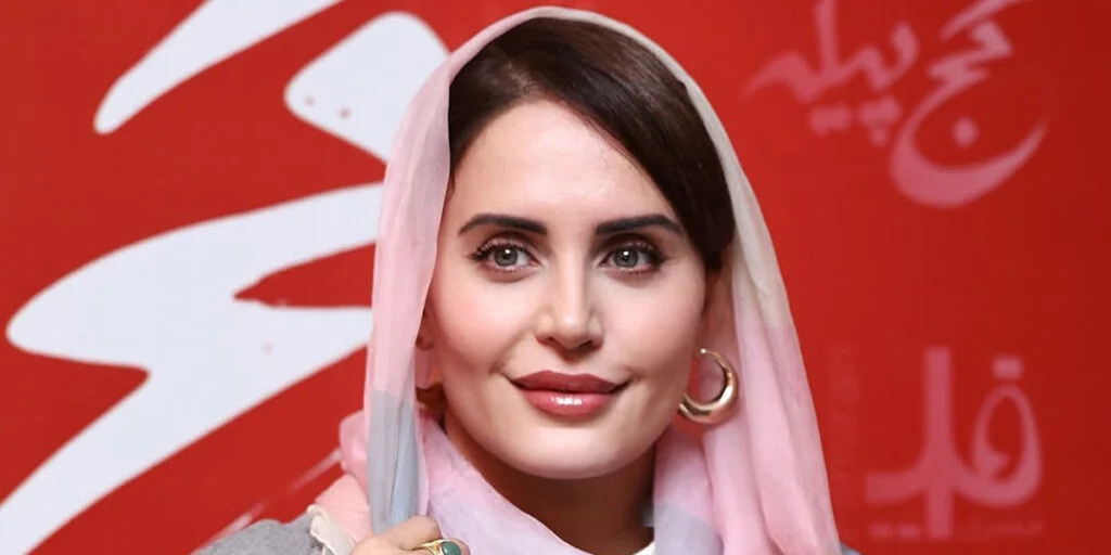 الناز شاکردوست با استایل زمستانی سبز، دل همه را نرم کرد!