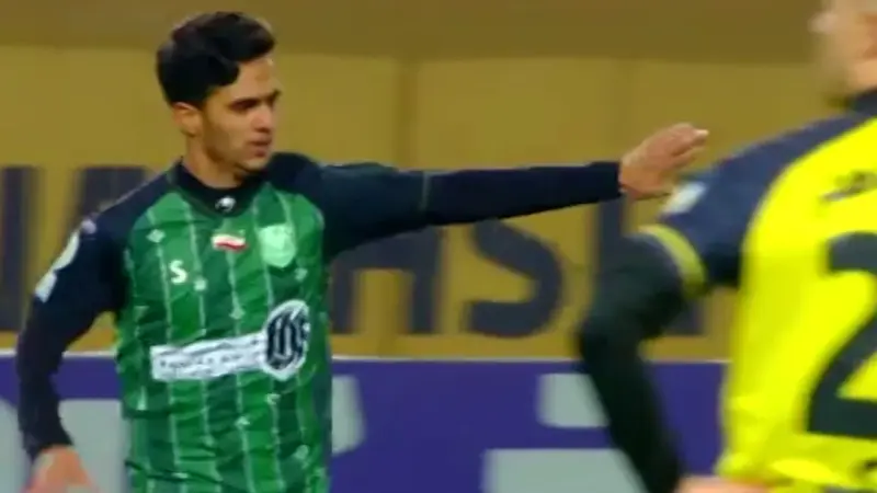 گل سوم خیبر به سپاهان امیرحسین فارسی