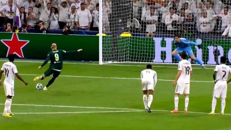 گل دوم منچسترسیتی به رئال مادرید (پنالتی – هالند) 