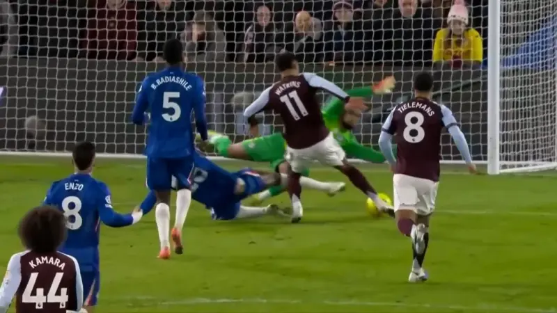 گل اول استون ویلا به چلسی (اولی واتکینز)