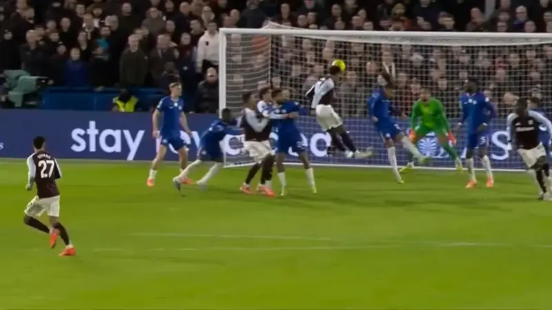 گل دوم استون ویلا به چلسی (دبل واتکینز)