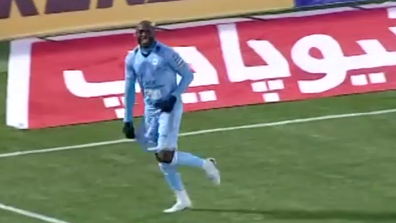 گل دوم چادرملو به استقلال خوزستان با دبل سیمیسترا - تصویر شاخص