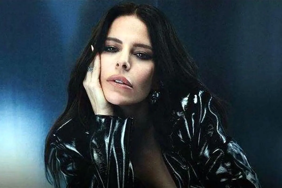 حمایت سیمگه خواننده مشهور ترک از اغتشاشات ایران!