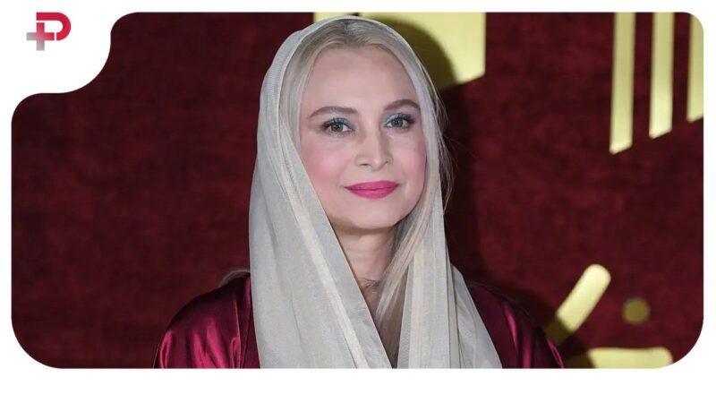 دکوراسیون جذاب اتاق مطالعه مریم کاویانی؛ ترکیب رنگ مشکی با کرم چقدر شیکه!