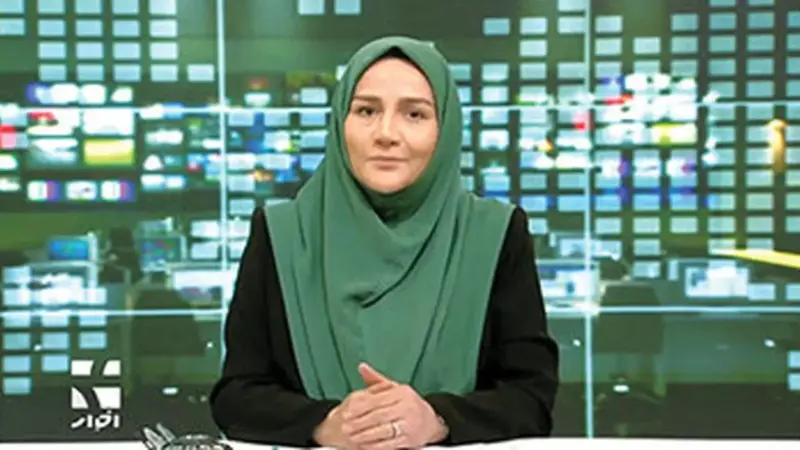 گوینده خانم صداوسیما بعد از این حرکت در صدا و سیما ناپدید شد!