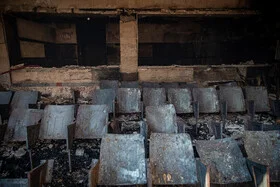 کیهان مدعی شد: خانه سینما و شبه‌سلبریتی‌ها واکنشی به سوختن سالن‌های سینما نشان ندادند