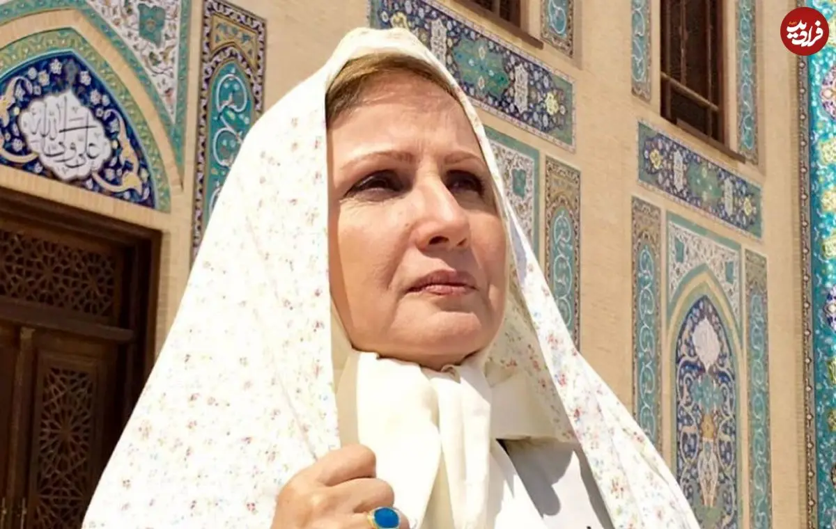 سفر در زمان| کودکی زهرا سعیدی با لباس فرم مدرسه؛ اوایل دهه 40