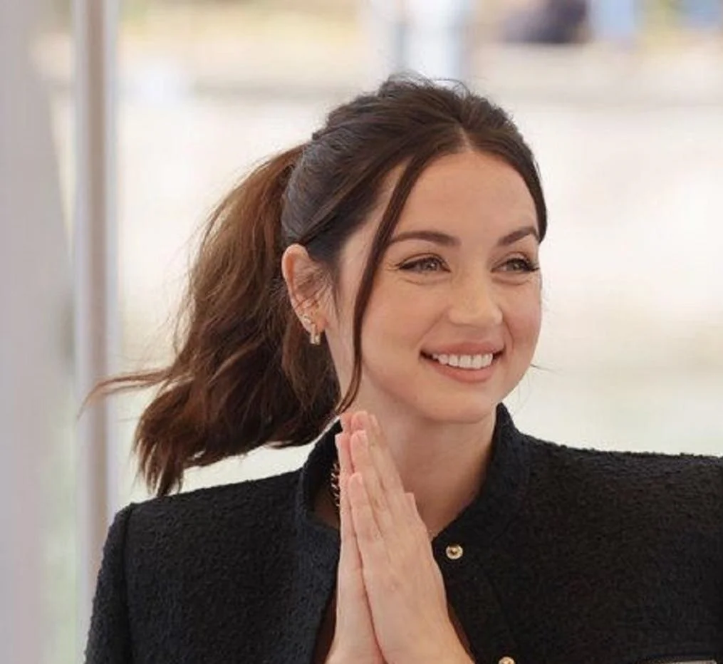 آنا د آرماس هالیوود