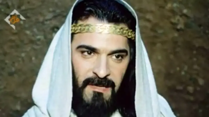 جبرئیل سریال یوسف پیامبر با  خانم مجری صدا و سیما ازدواج کرد؛ قاب زن و شوهری اردلان شجاع کاوه و الیزا اورامی