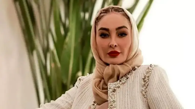 مانتو مزونی الهام حمیدی بازیگر ایرانی؛ ترکیب رنگی که خانم بازیگر را چند سال جوان نشون داده