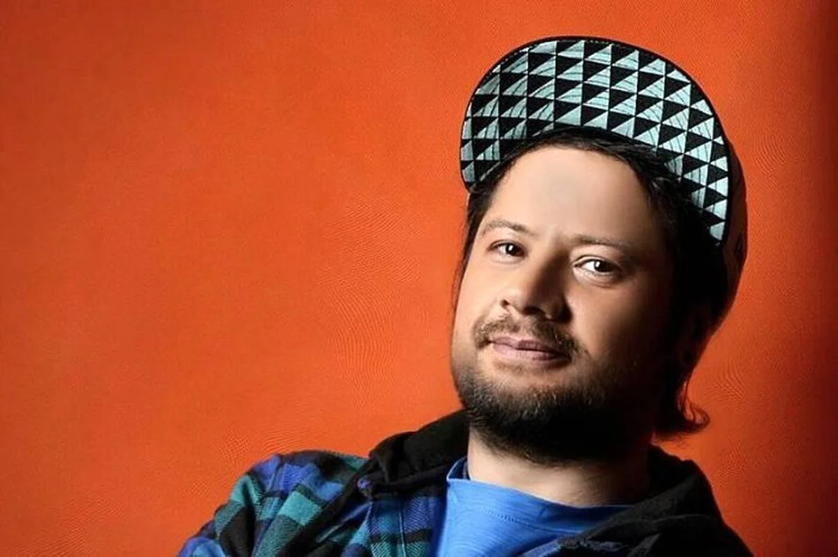 بازیگری علی صادقی