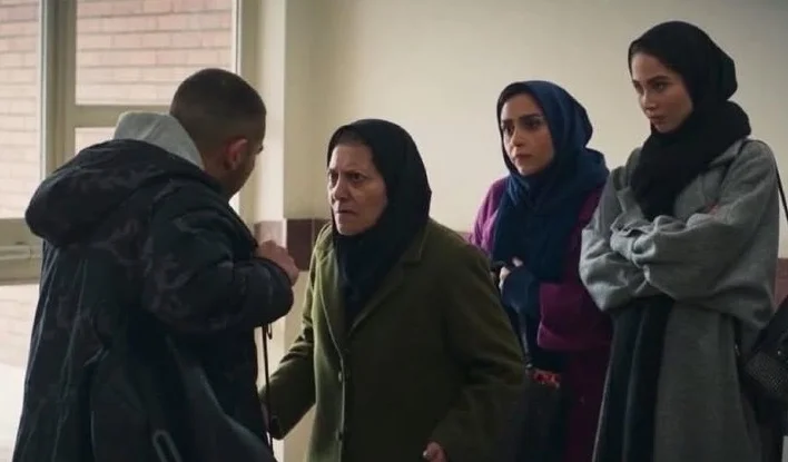 تینا یلان در سریال آنتن