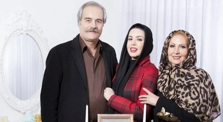 خانواده نازنین کریمی