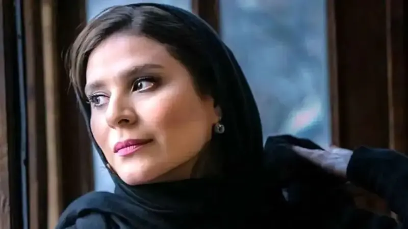 استایل‌ شیک سحر دولت‌شاهی در جشنواره‌های ایرانی و خارجی مختلف؛ مقایسه تیپ خانم بازیگر