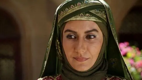 همسر مختارنامه با استایل جذاب و زیبا؛ فریبا کوثری در۶۰ سالگی چقدر جوان مانده