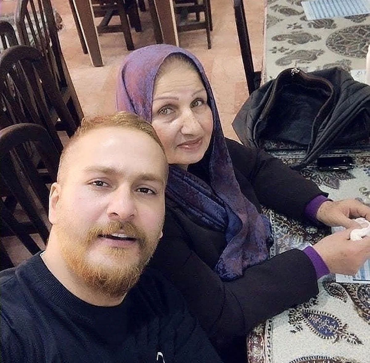 میلاد کی مرام و مادرش