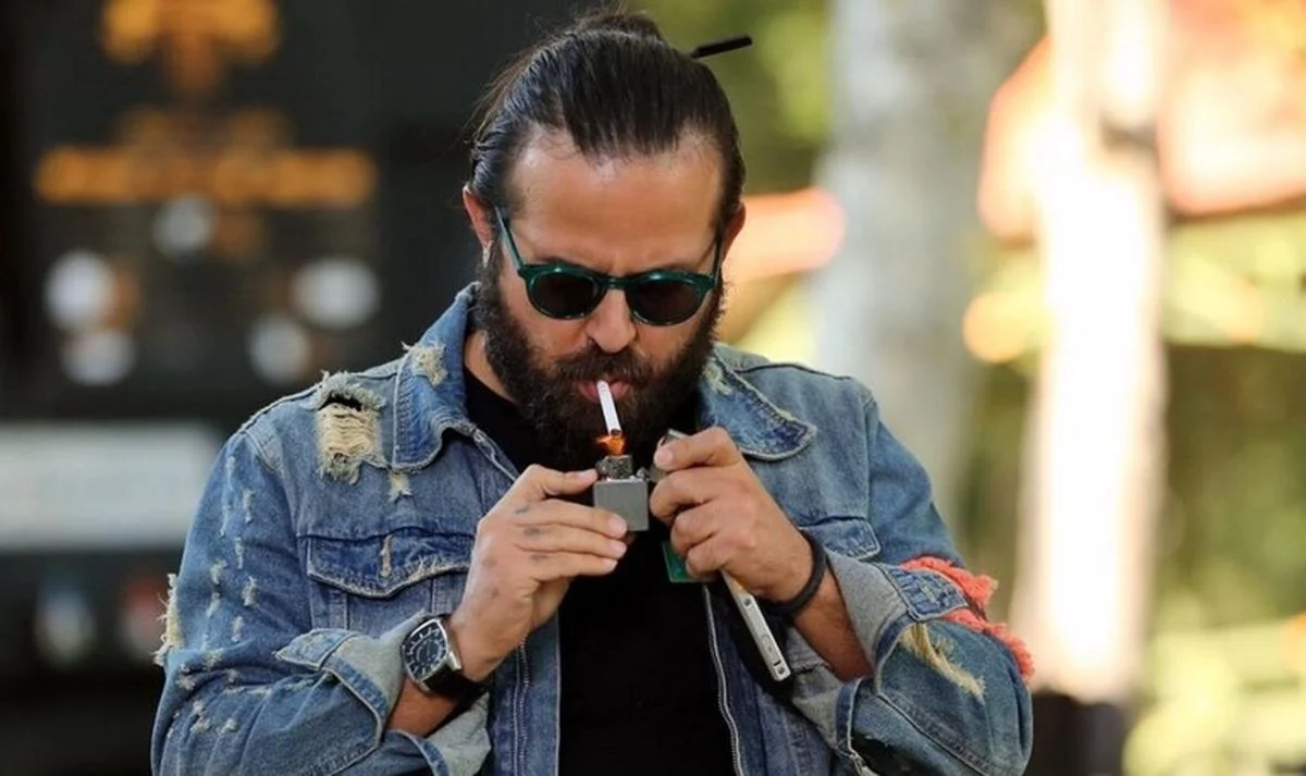 هومن سیدی در گیسو